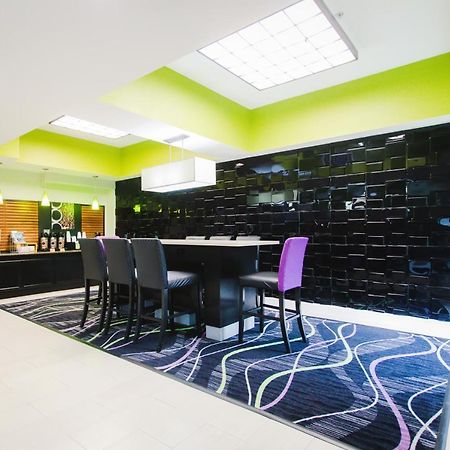 Palacio Royale Inn Signature Katy Luaran gambar